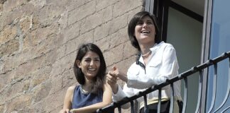 A Roma solo Raggi (senza sole) Raggi balconcino Campidoglio