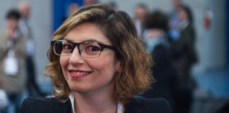 Laura Castelli, Pinocchio e l’economia del cambiamento Laura Castelli