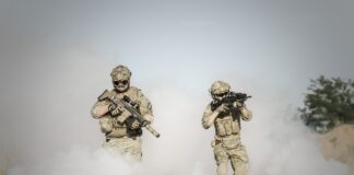 Isis, ucciso un Italiano in Siria, è Lorenzo Orsetti Isis guerra in Siria, ucciso un Italiano