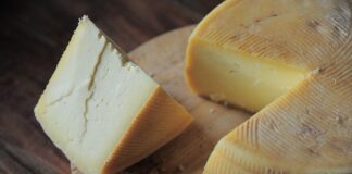 Le indicazioni geografiche a rischio con il protezionismo l'export dei formaggi italiani
