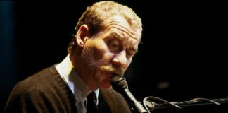 In Piazza Castello a Torino il concerto di Paolo Conte per celebrare i cinquant’anni di Azzurro paolo conte