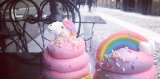 Milano: Pasticceria Di Viole di Liquirizia Milano: Pasticceria Di Viole di Liquirizia