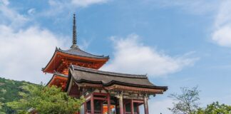 Debito pubblico, confronto tra Giappone ed Italia Giappone, Kyoto