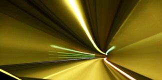 Gran Sasso verso la chiusura. Il problema delle falde acquifere e del rischio sismico Traforo Gran Sasso