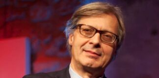 Ai Magazzini del Sale di Cervia (Ravenna) Vittorio Sgarbi inaugura “I Mille di Sgarbi” Vittorio Sgarbi