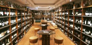 Roma: Enoteca F.lli Lucantoni Roma: Enoteca F.lli Lucantoni