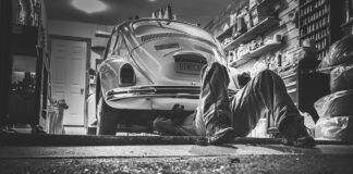 Gli italiani non vogliono più fare i meccanici meccanico