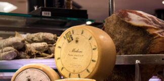 Milano: Peck, eccellenze enogastronomiche Milano: Peck, eccellenze enogastronomiche