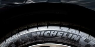 La Michelin s’è inventata le gomme che non si bucano La Michelin s’è inventata le gomme che non si bucano