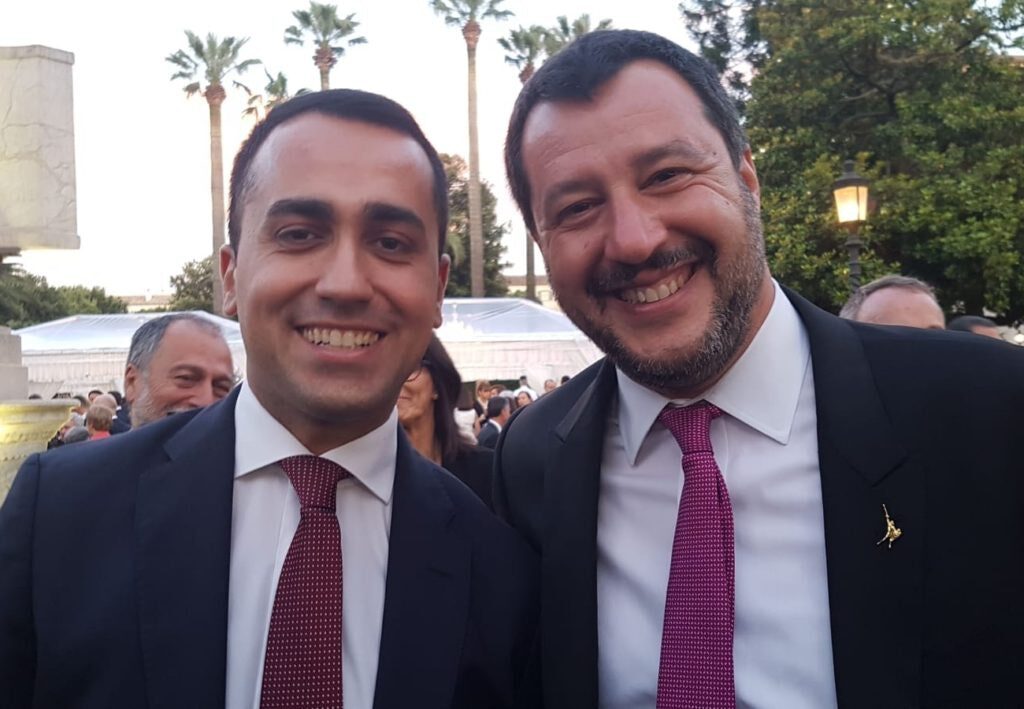 Di Maio e Salvini vai a avanti te che a me vien da ridere