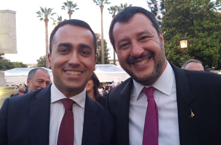 Di Maio e Salvini vai a avanti te che a me vien da ridere