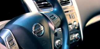 Nissan taglierà 12.500 posti di lavoro Nissan taglierà 12.500 posti di lavoro