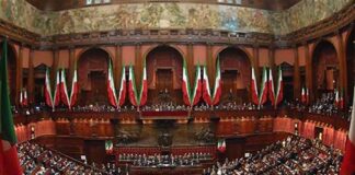 Il guazzabuglio della politica italiana: spiragli? Il Parlamento italiano riunito in seduta comune presso la camera dei deputati