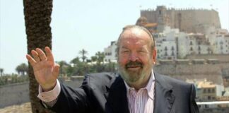 A Napoli la mostra su Bud Spencer a Palazzo Reale. Un ricordo di Giampaolo Sodano Bud Spencer saluto