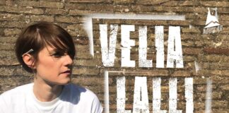 Una donna senza qualità di e con Velia Lalli LOCANDINA TESTACCIO