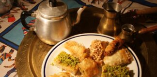 Milano: Mido, ristorante arabo Milano: Mido, ristorante arabo