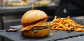 Torino: Ristorante Opposto Torino: Ristorante Opposto