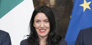 La tesi copiata della ministra Azzolina Lucia Azzolina