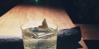 Milano: Ceresio 7, Pools & Restaurant Milano: Ceresio 7, Pools & Restaurant