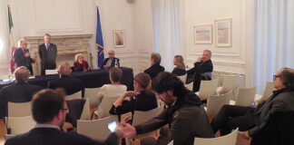 Cercansi giornalisti italiani in lingua inglese per far crescere l’ACINA acina