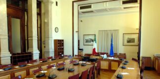 Coronavirus e Parlamento assente: chi converte i Decreti in Legge? commissione speciale camera dei deputati