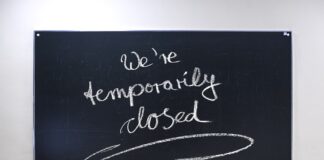 E se scioperassero pastifici e panettieri, banche e farmacie, addetti ai trasporti e alla distribuzione? E se scioperassero pastifici e panettieri, banche e farmacie, addetti ai trasporti e alla distribuzione?