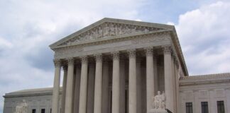 Una storica sentenza protegge i lavoratori L.G.B.T. Corte Suprema