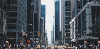 I newyorkini si riprendono la loro citta’ New York