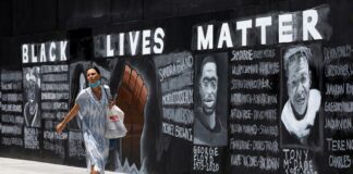 Sullo slancio del “Black lives matter” il pubblico si è rapidamente spostato a sinistra black lives matter