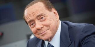 Volano stracci nel centrodestra: Salvini accusa Berlusconi di inciuci berlusconi