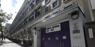 New York diventa la prima delle grandi città negli USA a riaprire tutte le sue scuole Riapertura scuole a New York