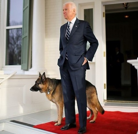 Biden ed il suo cane Major