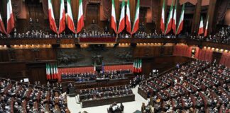 Anagrammi in Parlamento parlamento