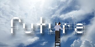 L’essenziale e il transitorio futuro