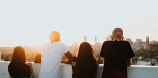 Atlante dell’infanzia (a rischio) in Italia 2022: per i bambini del sud più difficile accedere a cure mediche atlante infanzia 2022