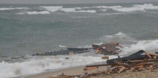 Migranti: scoppia la polemica, Piantedosi sotto attacco Naufragio migranti